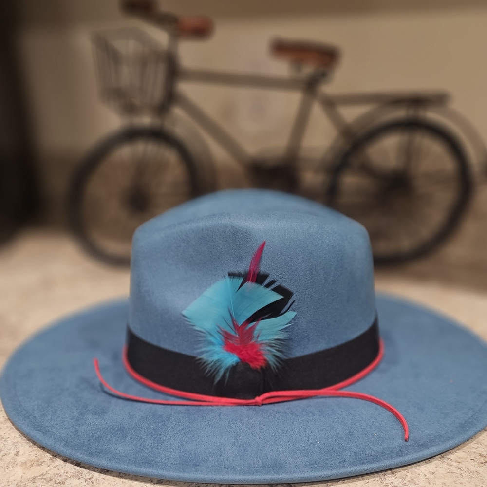 Teal Felt Fedora Hat with Feather Accent - Unbranded